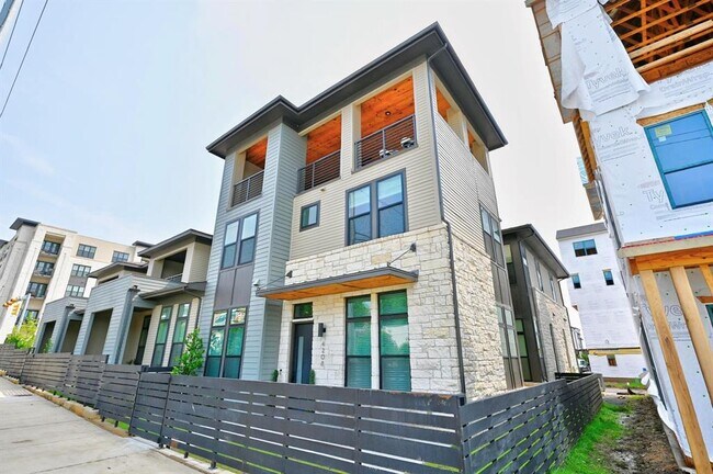 Building Photo - 4208 Endurance Wy