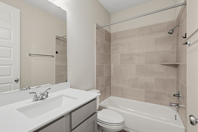 Building Photo - 5123 Morrison Dr