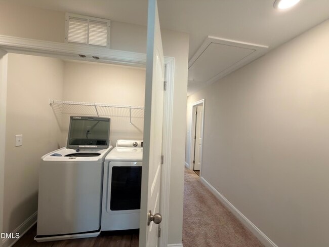 Building Photo - 6928 Outfall Point Ln