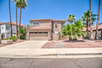 Building Photo - 6832 W Morrow Dr