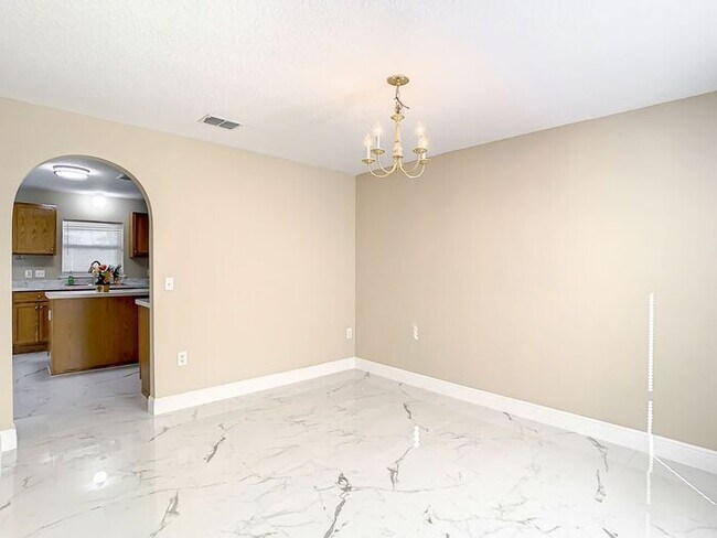 Building Photo - 1743 Corner Meadow Cir