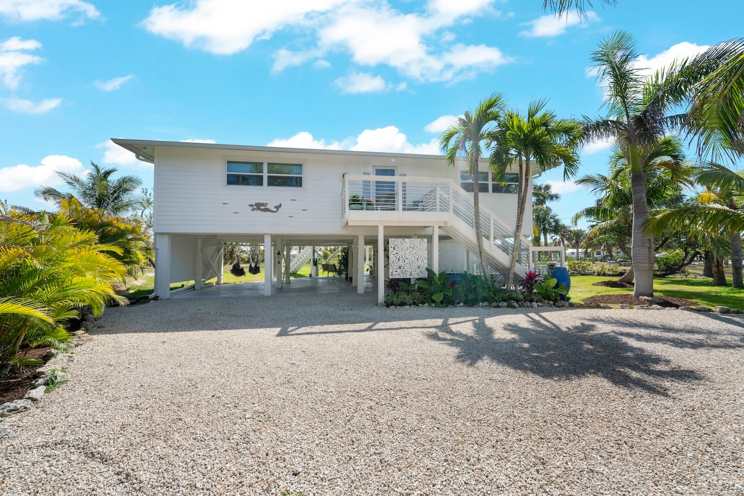 Building Photo - 6093 Henderson Rd