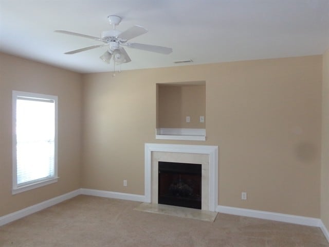 Building Photo - 1013 Triple Crown Dr