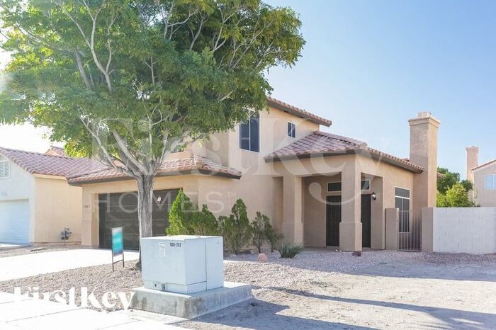 Building Photo - 1865 Casa Verde Dr