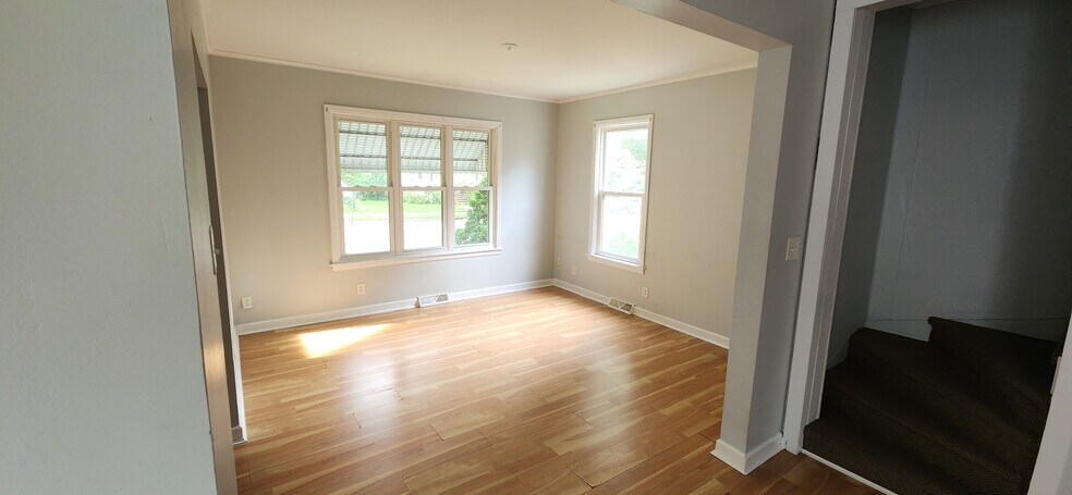 Living room - 104 E 2nd St