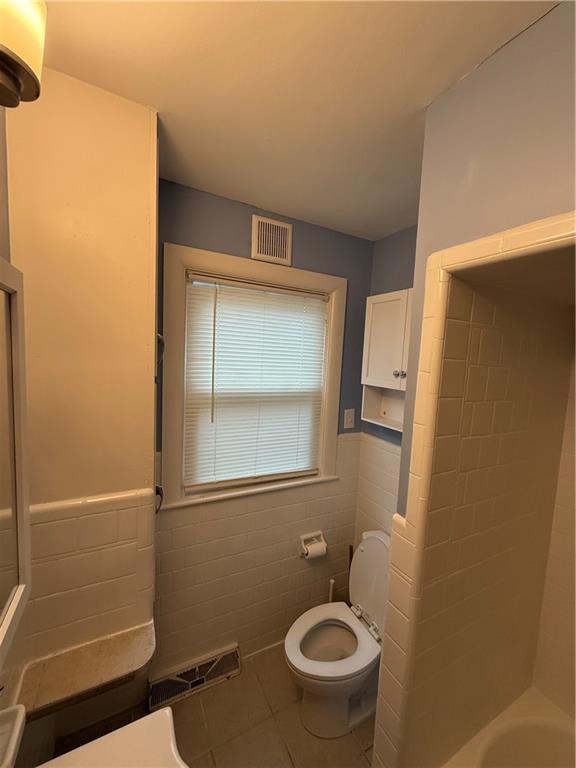 Building Photo - 1 Drolet Ave