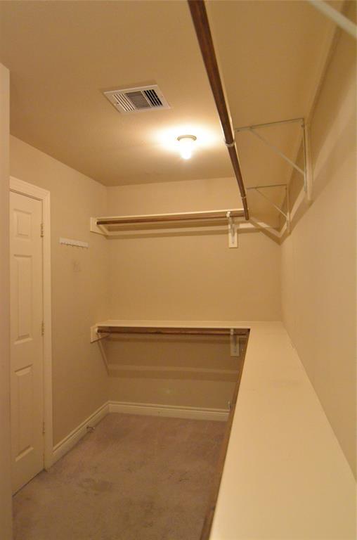 Building Photo - 9006 Harbor Hills Dr