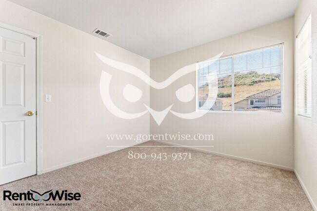 Building Photo - 406 Grenadine Way