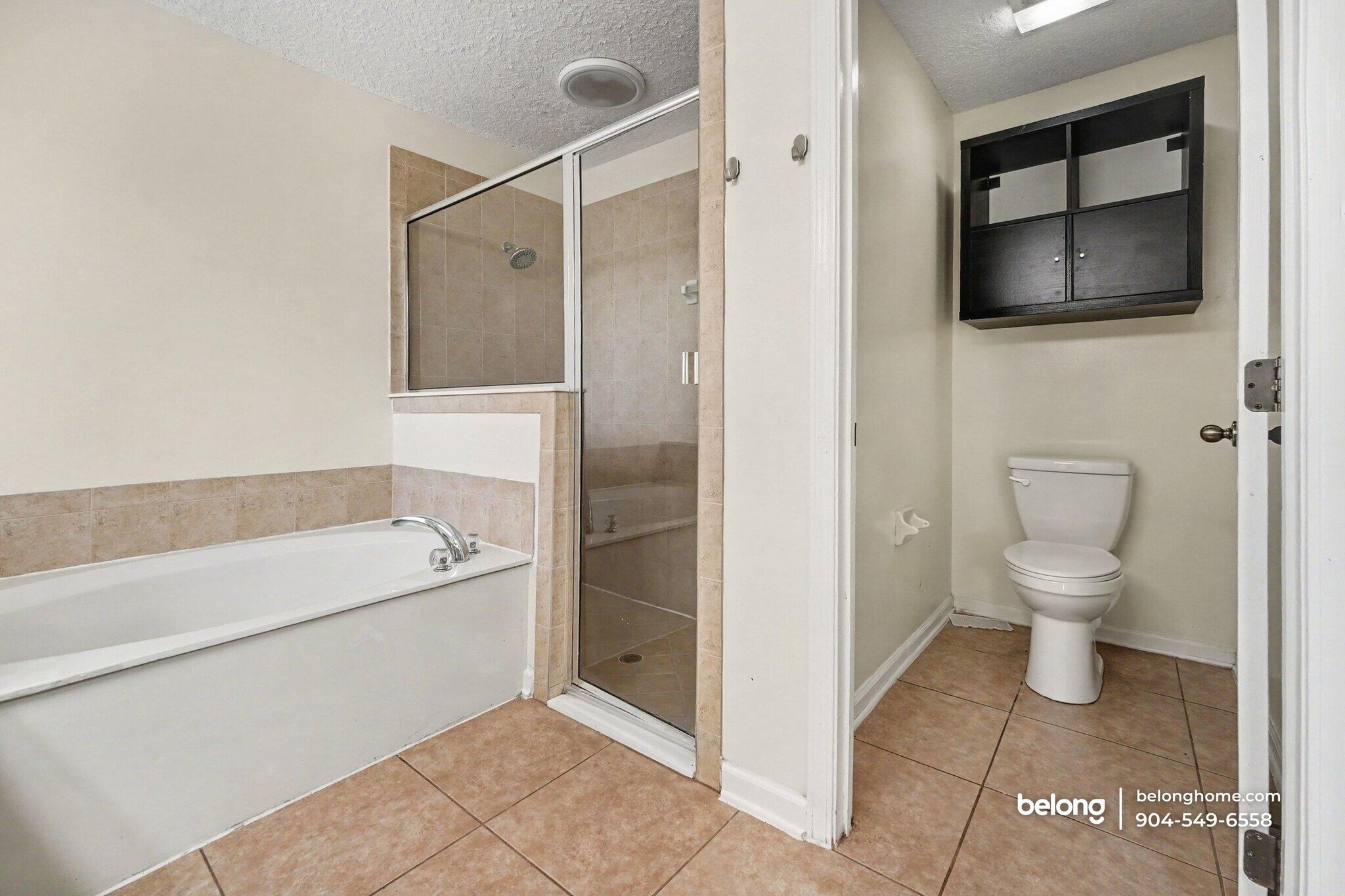 Building Photo - 3664 Shrewsbury Dr