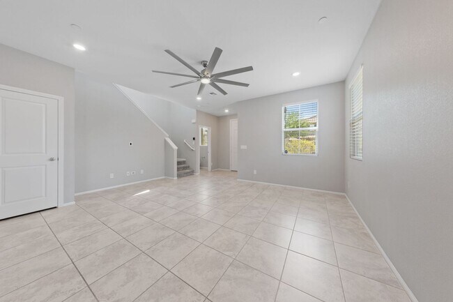 Building Photo - Modern 3-Bedroom + Loft Near VA Hospital