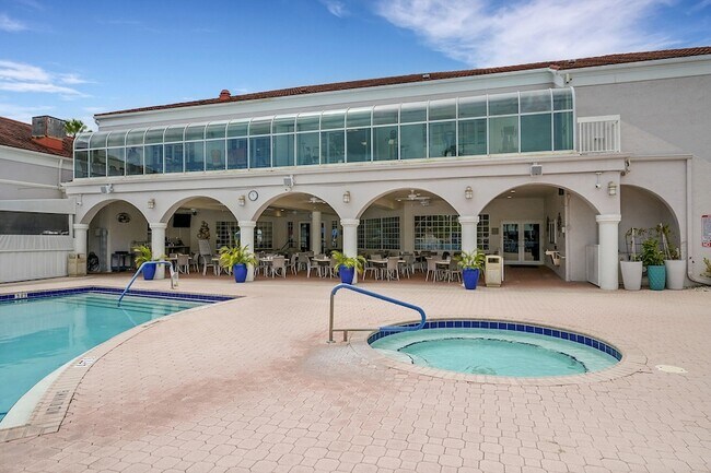 Building Photo - 5195 Europa Dr