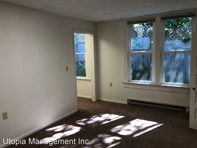 Building Photo - 3 br, 1 bath House - 1013 Jersey Street