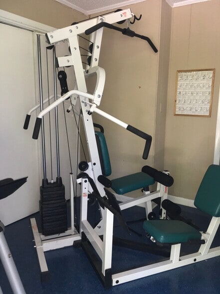 Building Photo - 3908 Old Jonesboro Rd