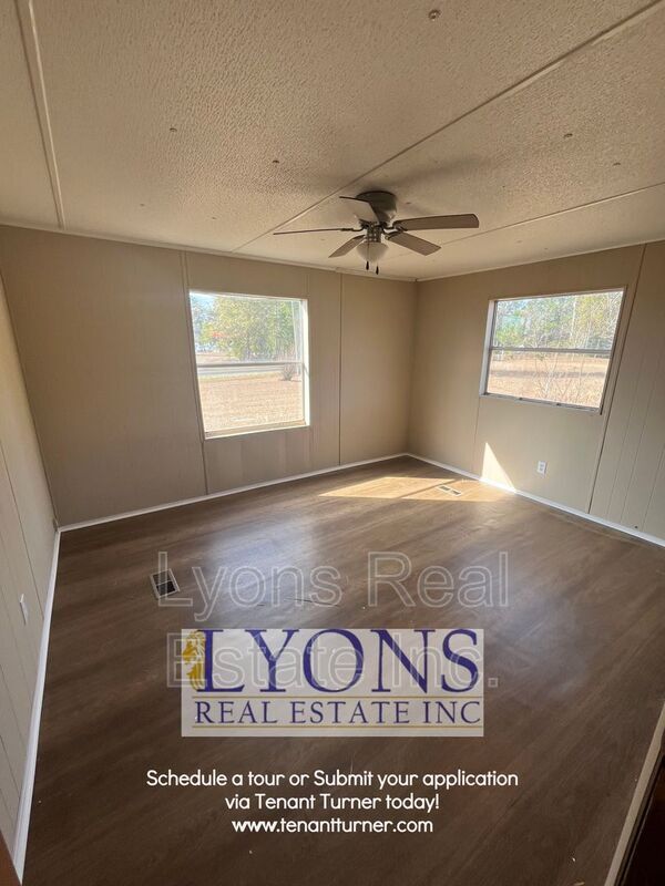 Building Photo - 10279 Barneyville Rd