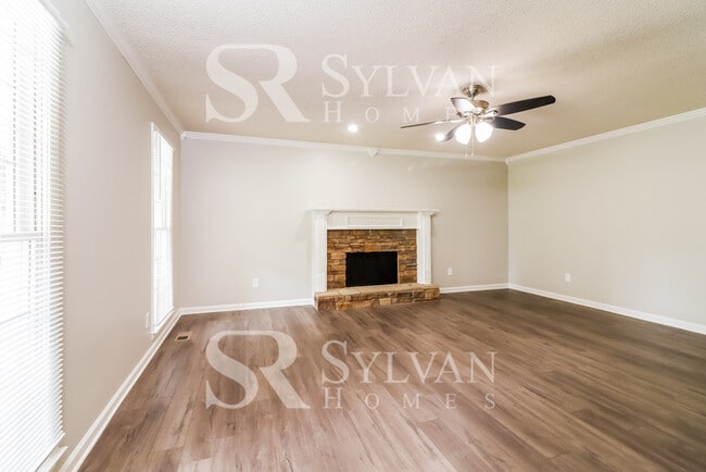 Building Photo - Coming HOME never felt so good!