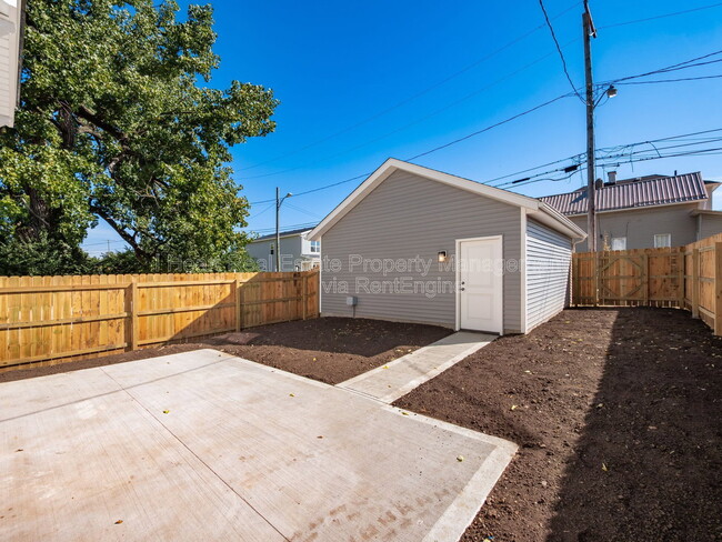 Building Photo - 130 N Guilford Ave