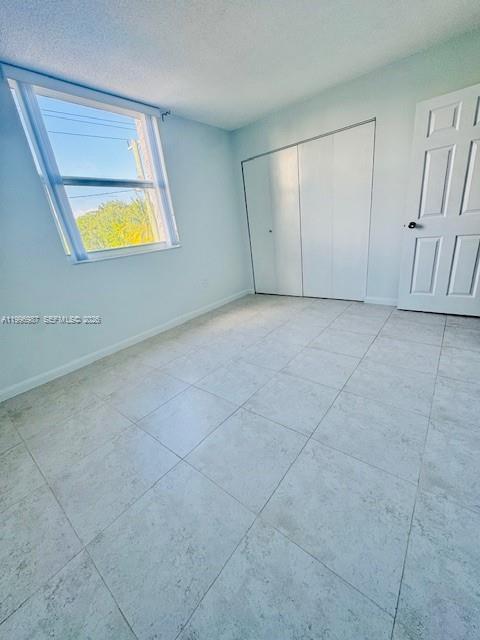 Building Photo - 2425 NE 135th St