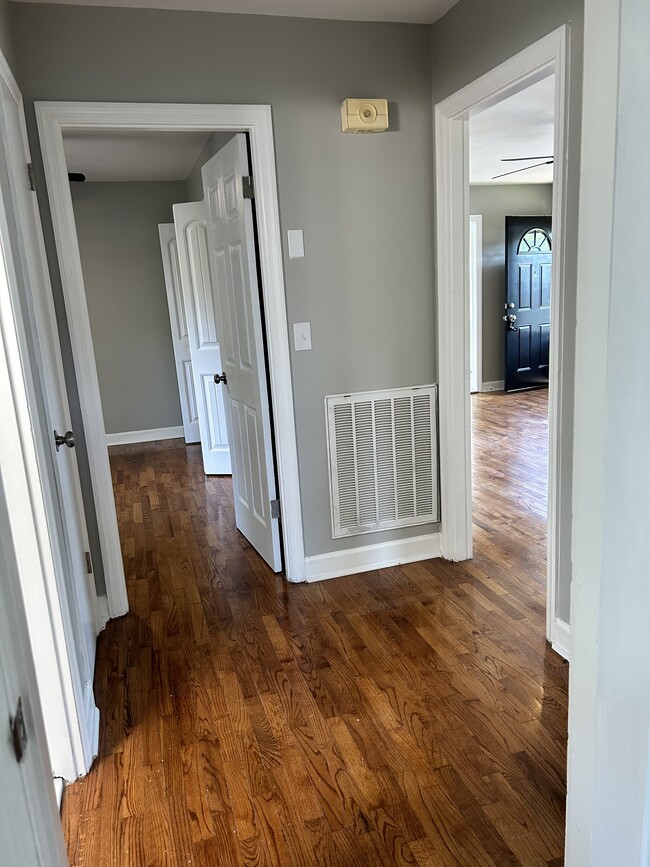 Building Photo - 5305 Bayleaf Dr