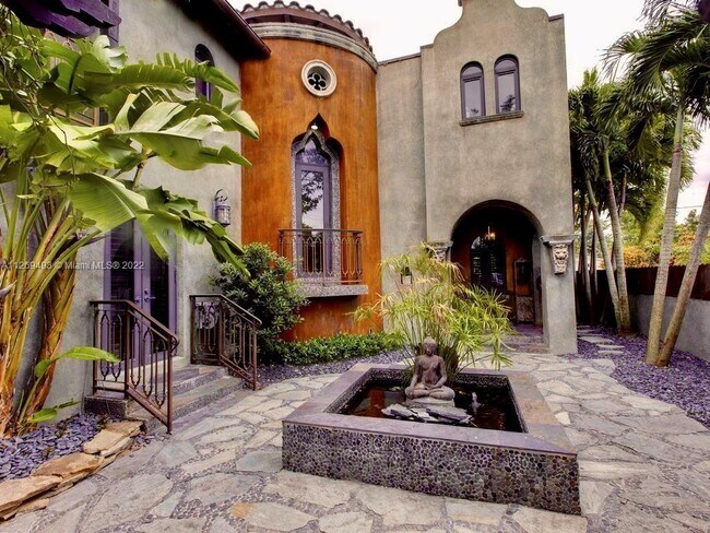 Building Photo - 3725 Sheridan Ave