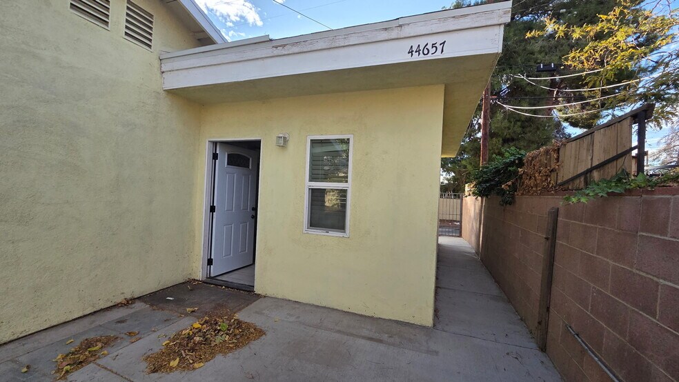 Building Photo - 44655 Fig Ave