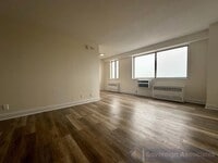 Building Photo - 40 E Sidney Ave