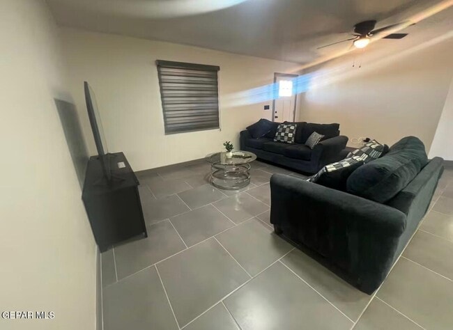 Building Photo - 6902 S Angora Loop Ave