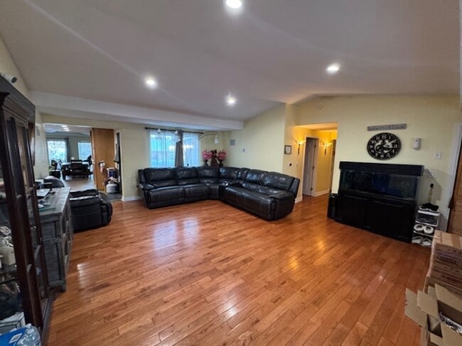 Building Photo - Beautifully Remodeled 4 bedroom off the River in town