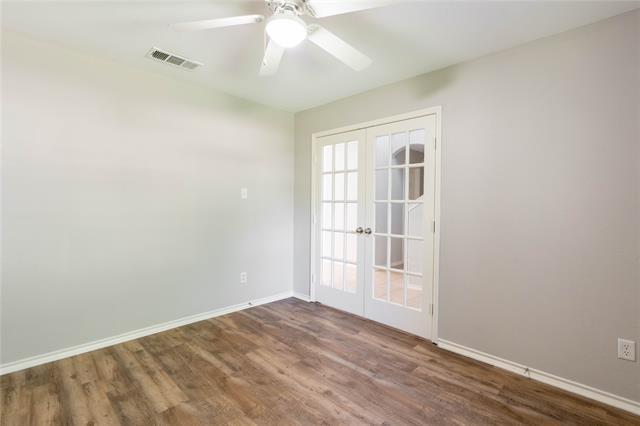 Building Photo - 2012 Meadow View Dr