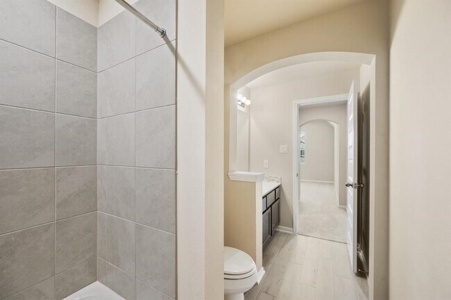 Building Photo - 2118 Germander Ln