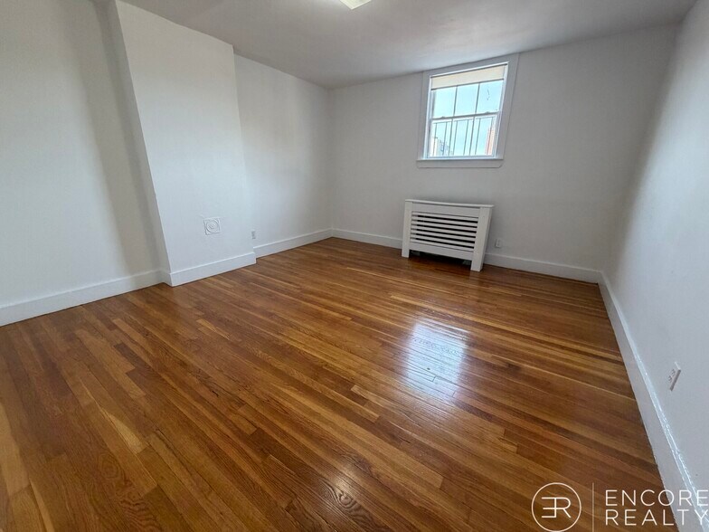 Building Photo - 24 Mt Vernon St