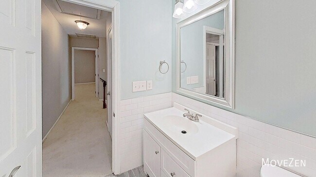 Building Photo - 1407 Hall Blvd