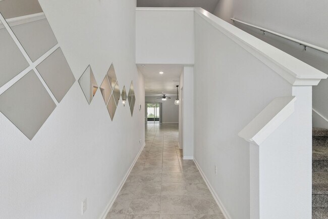 Building Photo - Spacious and Modern 5 Bedroom Home in Gated Arden Park North