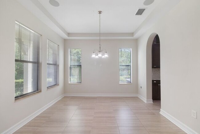 Building Photo - Estancia 4 Bed / 2.5 House Home for Lease!