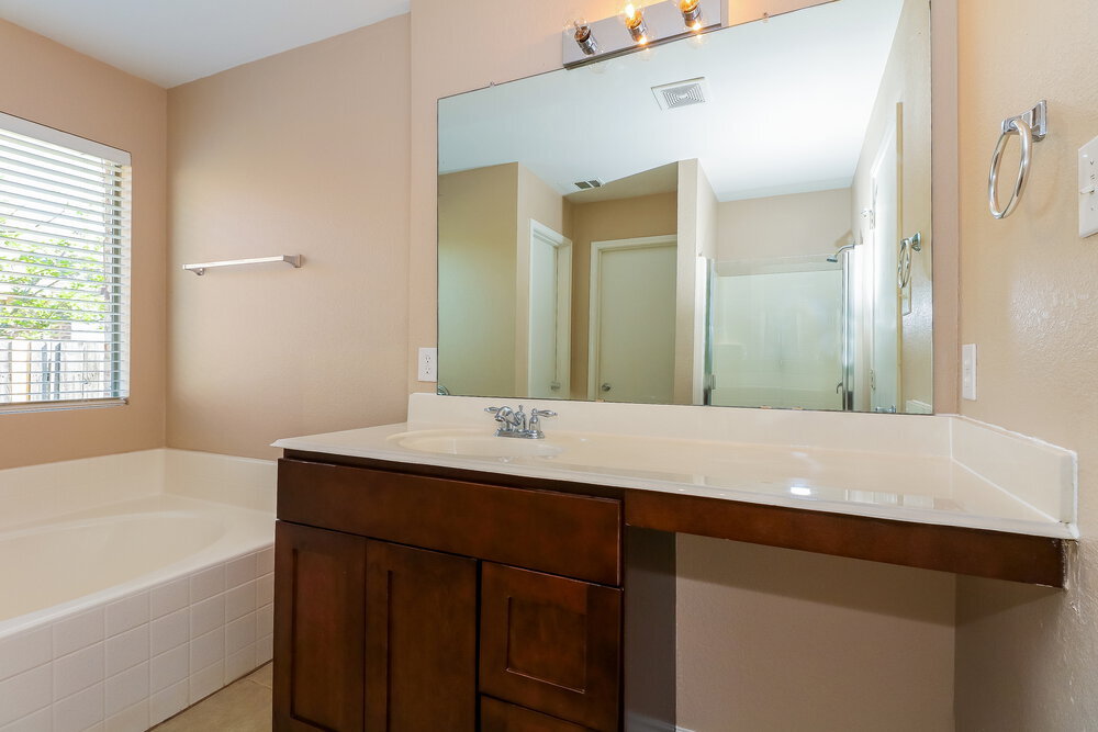 Building Photo - 7307 Fossil Creek Dr