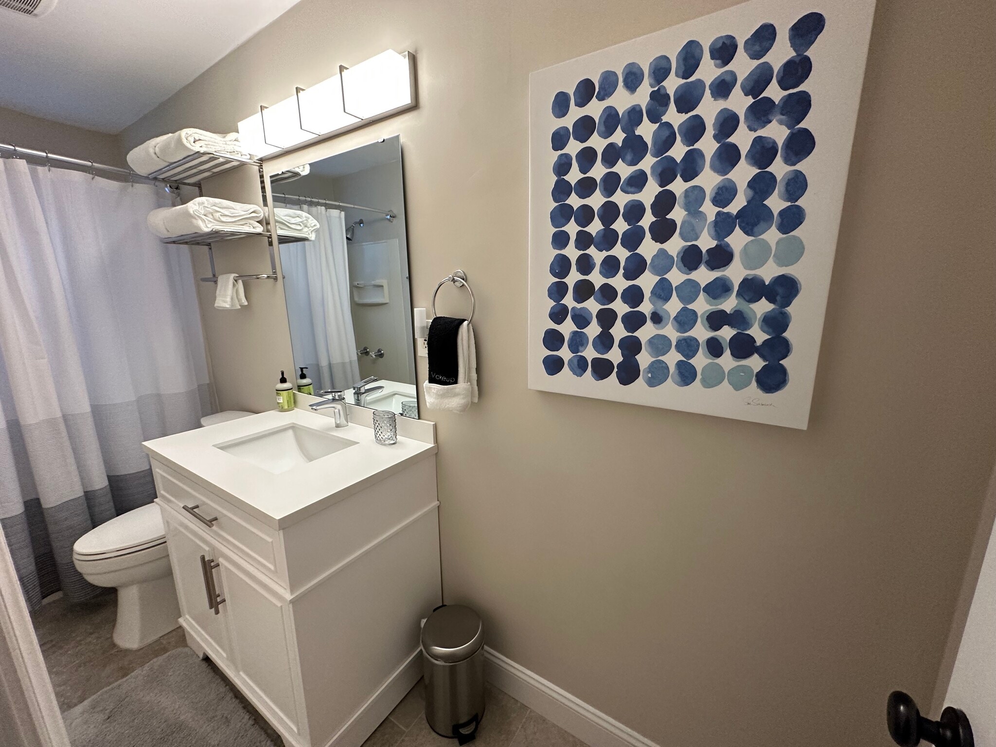 Bathroom - 603 Maplewood Ave