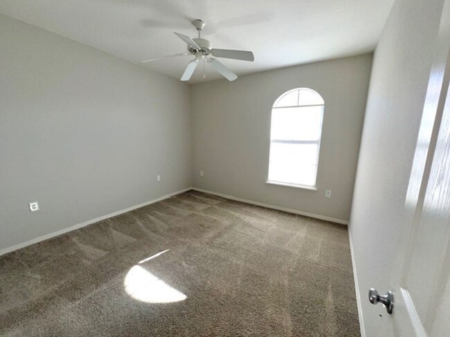 Building Photo - RECENTLY REMODELED- Wonderful 2X2 with off...