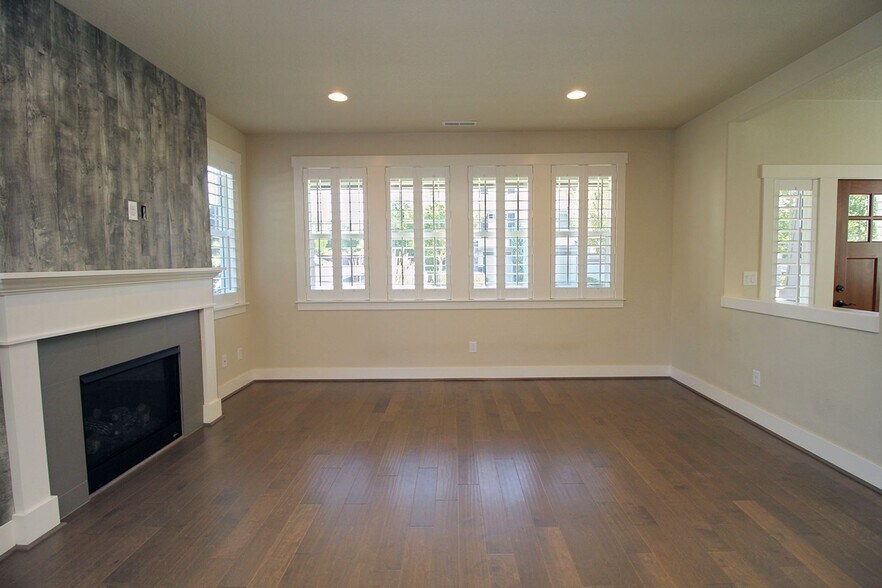 Building Photo - 13490 SW Calabash Terrace