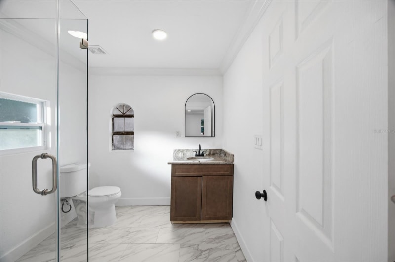 Building Photo - 1908 Macomber Ave