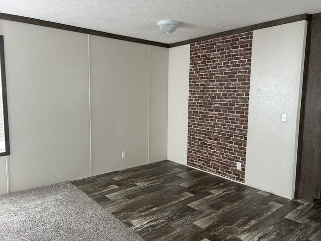 Building Photo - 98 Delta Dawn Dr