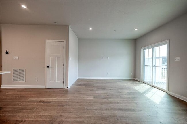 Building Photo - 315 Telluride Ln