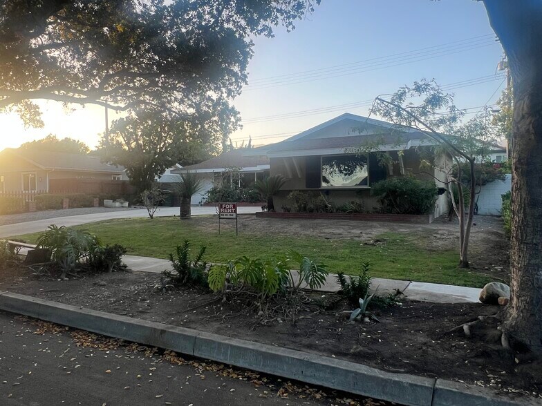 Building Photo - 1251 Coronado St