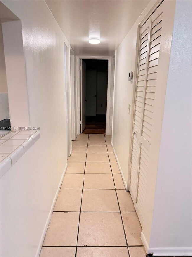 Building Photo - 6503 Winfield Blvd