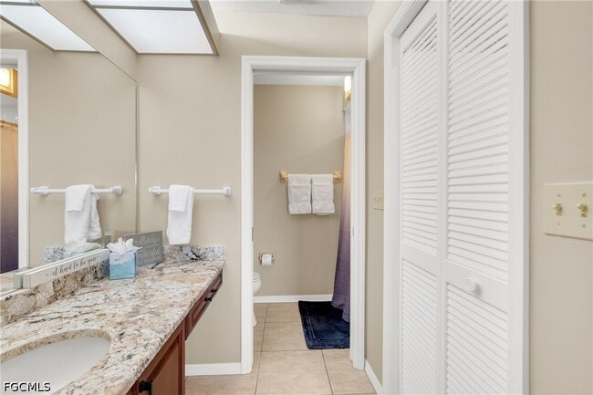Building Photo - 12150 Kelly Sands Way