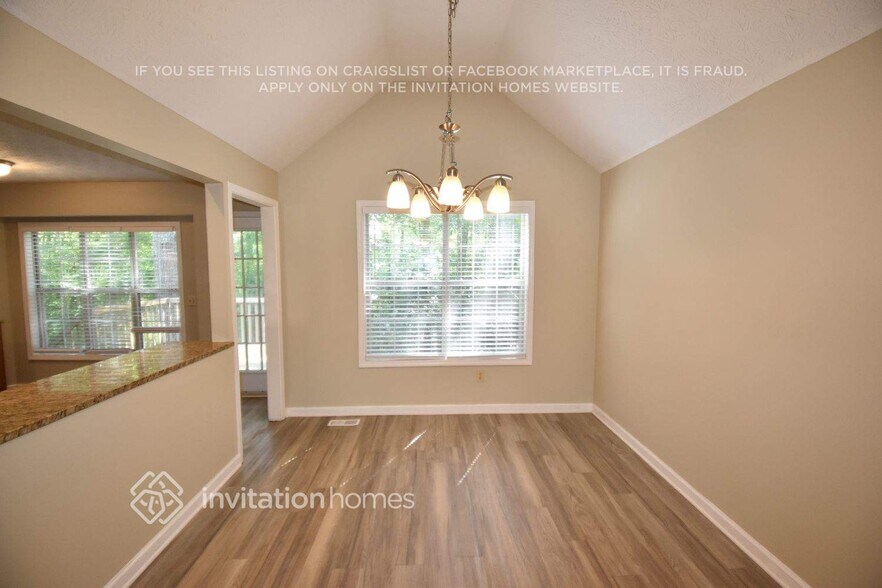 Building Photo - 2874 Overlake Run