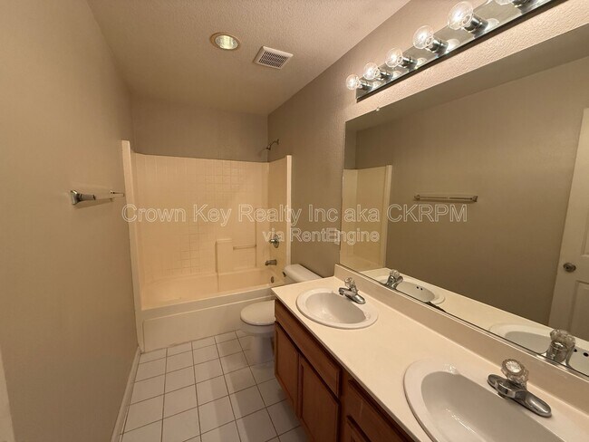 Building Photo - 4552 Morning Brook Ln