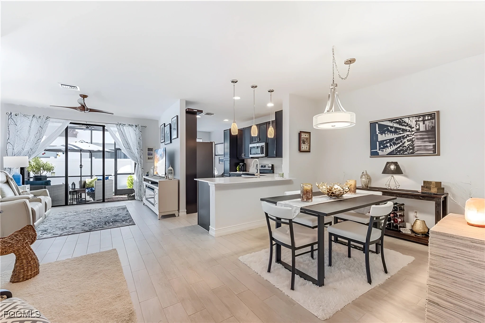 Diningroom - 15851 Portofino Springs Blvd