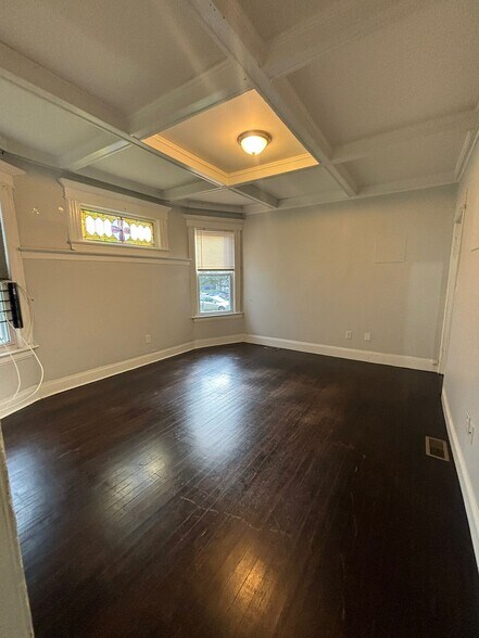Building Photo - 182 N 17th St