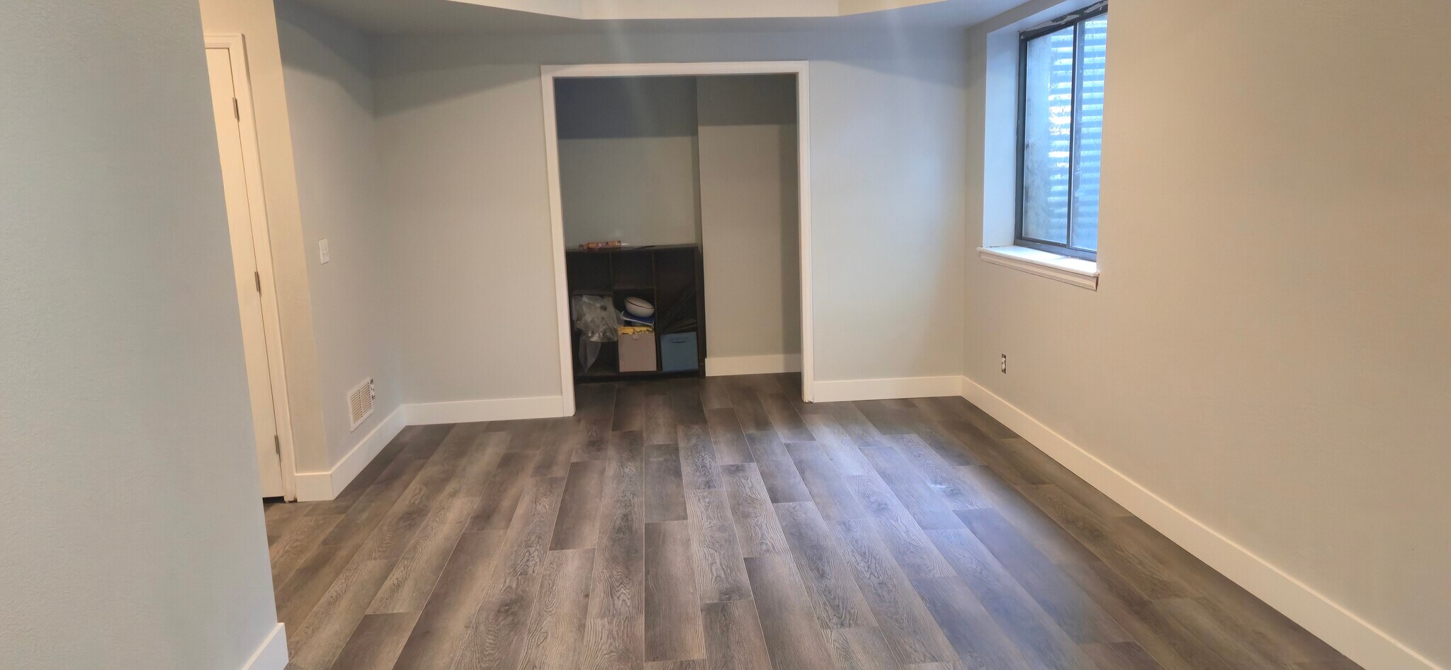 Building Photo - 2312 Creekside Dr