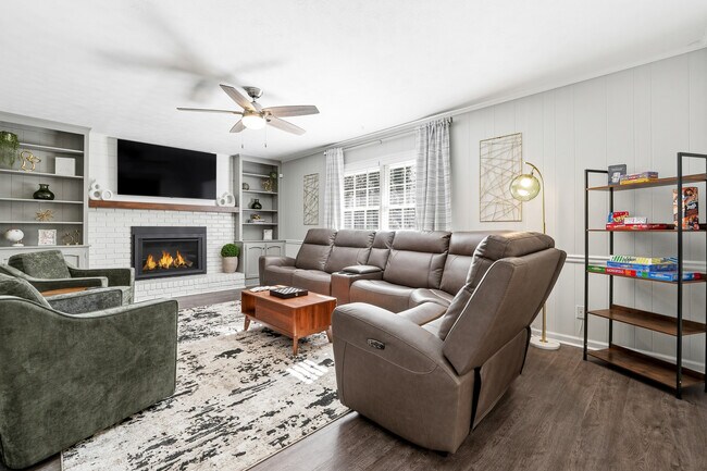 Building Photo - 520 Willeo Rd