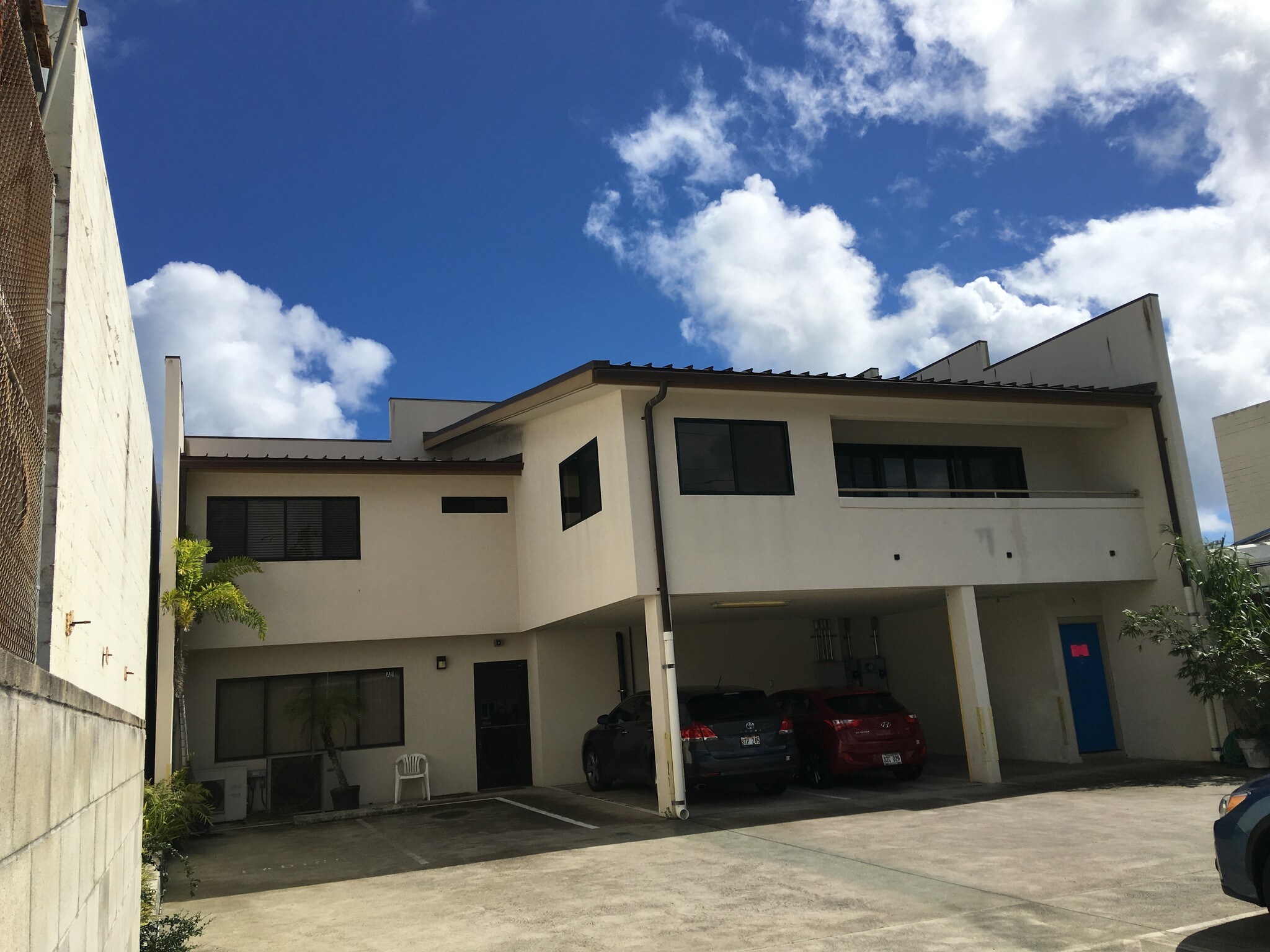 Building Photo - 28 Kainehe St